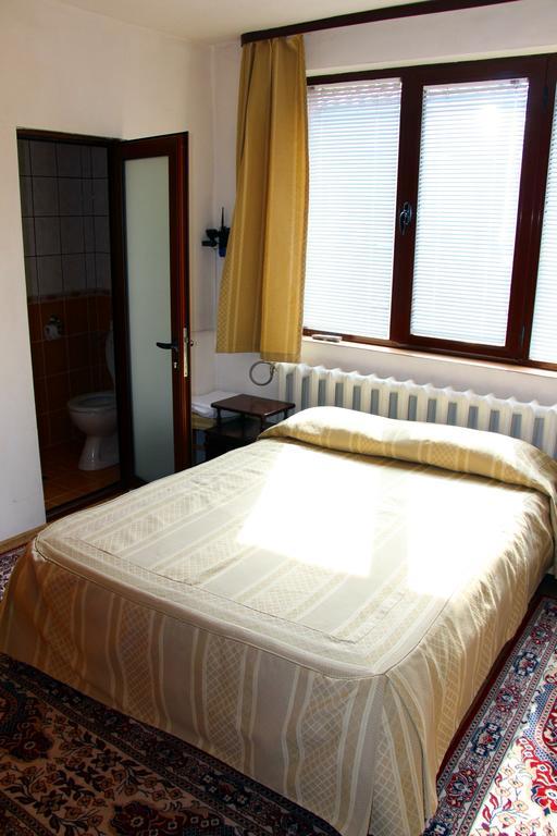 Guest House Sevda Бансько Екстер'єр фото